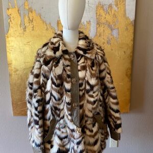 **VINTAGE Multicolored Patterned Fur & Leather Coat